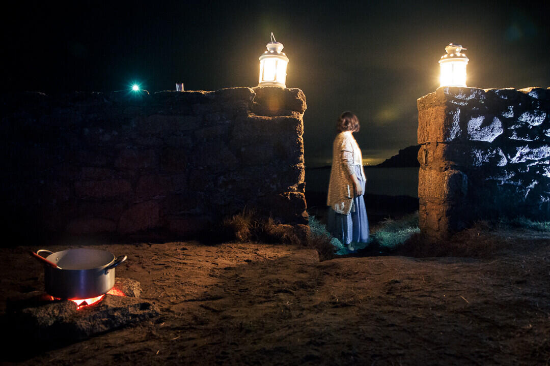 Espectáculo teatral nocturno na Costa da Morte